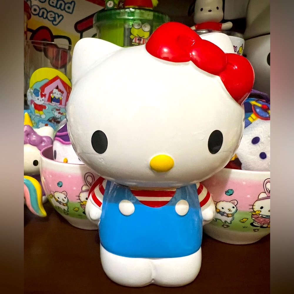 Hello Kitty Hello Kitty Ceramic Figure Pencil Cup or Planter